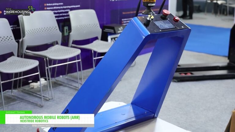 Robots móviles autónomos (AMR) - NEXSTRIDE ROBOTICS [15th Edition of India Warehousing Show 2026]